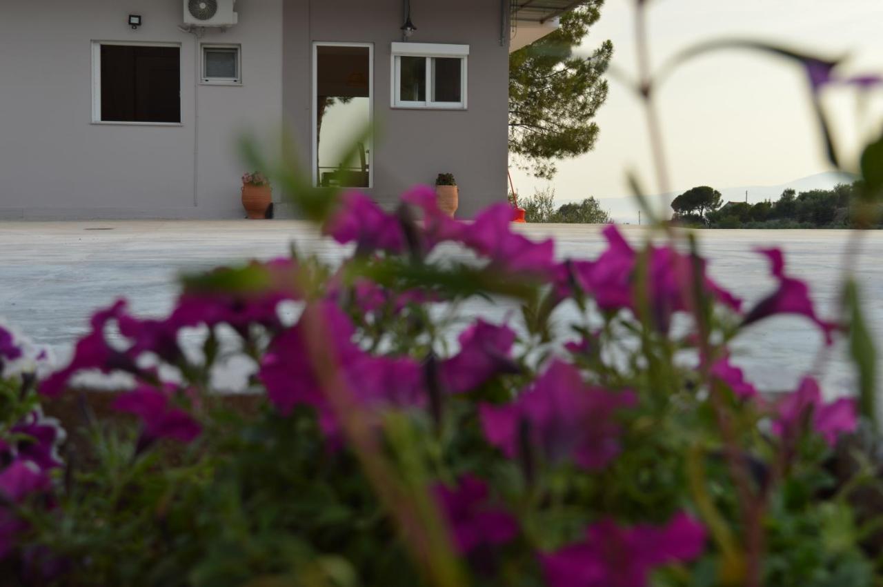 Bilines Home Kalamata Exterior photo